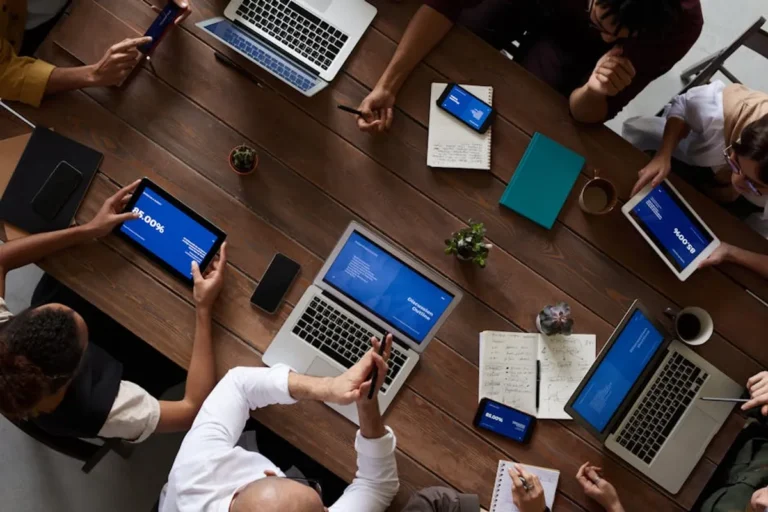 How daylox.com Fits Into a Smarter Topic Cluster Strategy: A Practical Thedencoffeehouse Guide